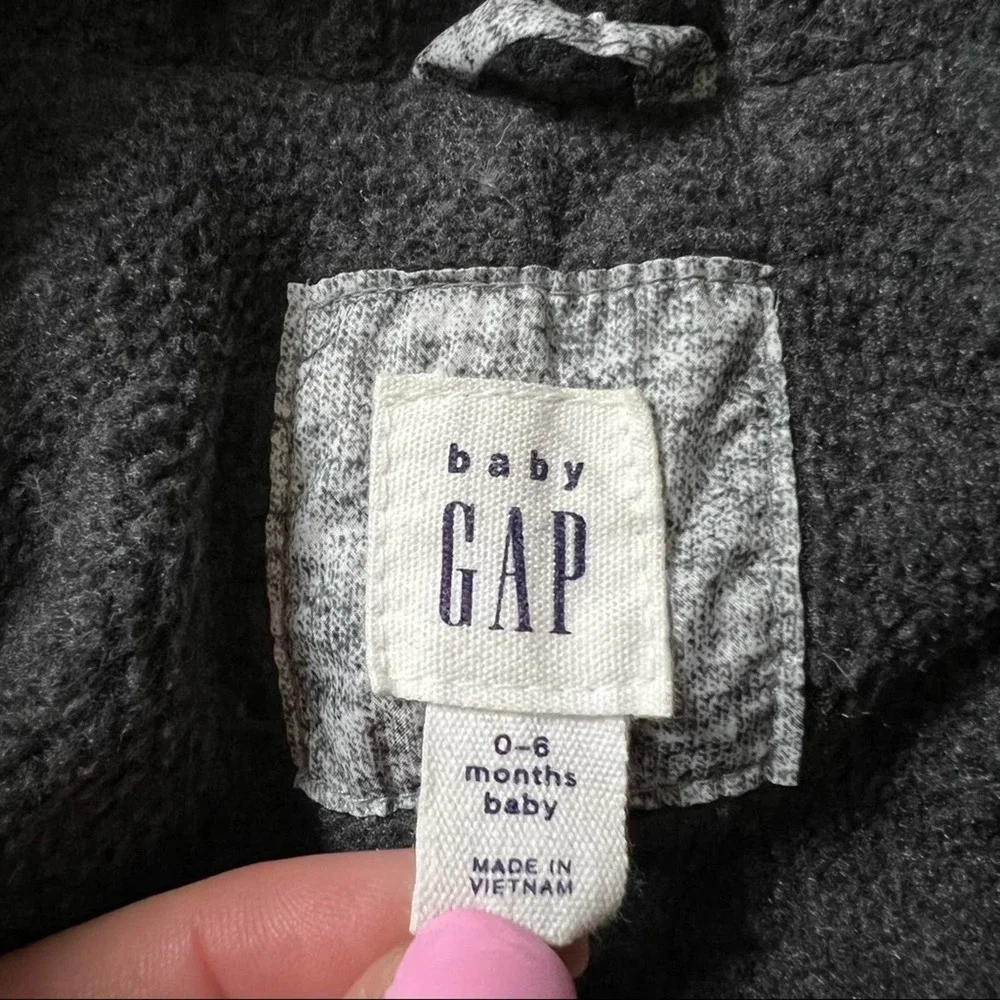 Baby Gap Down Feather Snowsuit Gray 0-6 Months